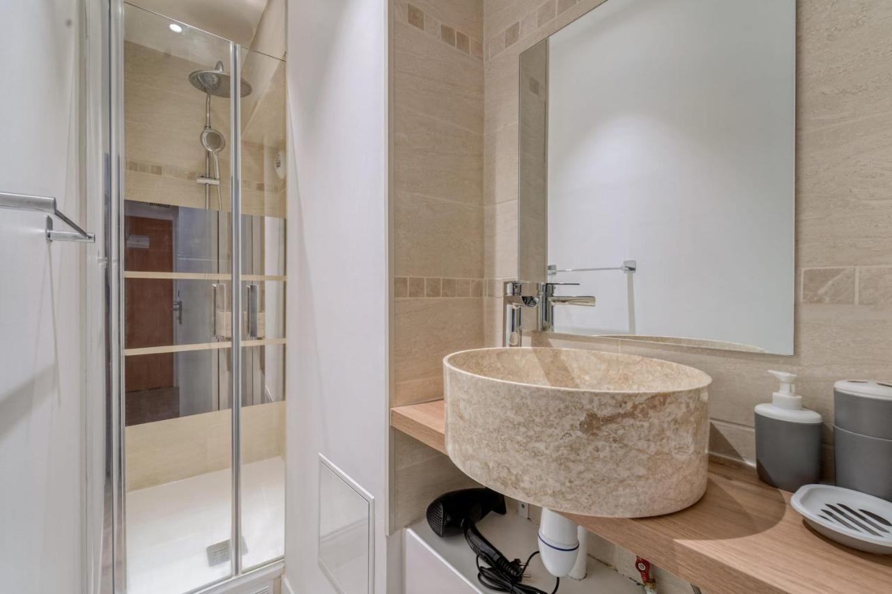 Beautiful Apartement With 2 Bedrooms In Paris Centre Extérieur photo